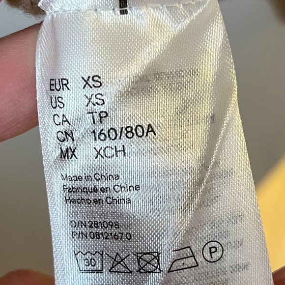 H&M knitted polo-neck dress - Picture 2 of 2